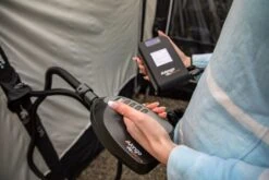 Vango AirBeam Zephyr Tent & Awning Pump 8 Vango AirBeam Zephyr Tent & Awning Pump -Robens Shop 2021 vango lifestyle essentials zephyr powerebank hi 2