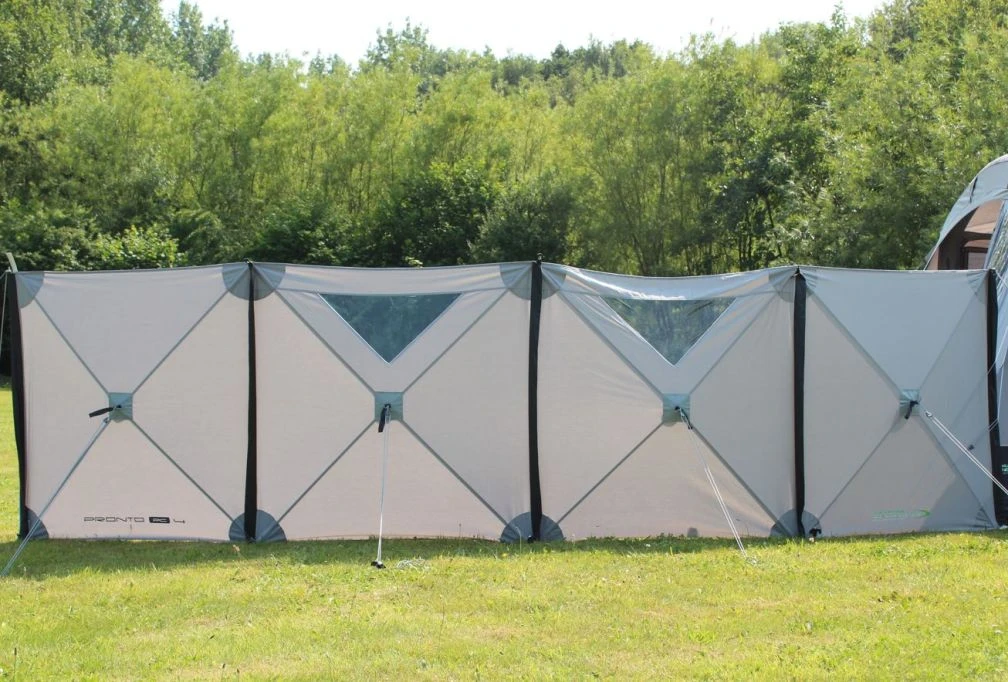 Outdoor Revolution Pronto PC 4 Panel Windbreak (125 X 500) 3 Outdoor Revolution Pronto PC 4 Panel Windbreak (125 X 500)